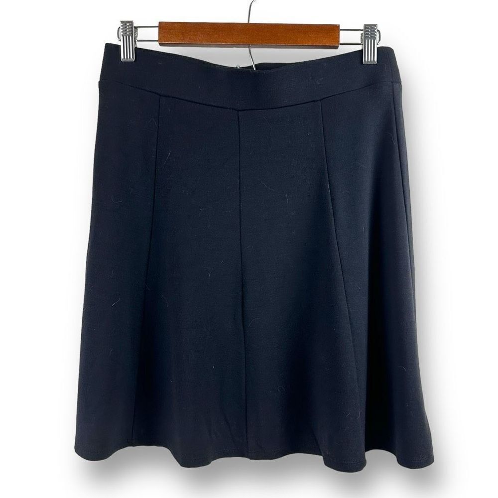 Loft Women's Size‎ M Pull On Pleat Front Skater Skirt Solid Black Mini Length